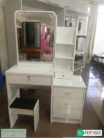 Dressing Table With a Sliding Mirror - Image 2